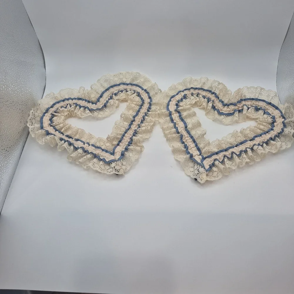 Vintage Heart Lace Decor Cottage Granny Core Cream & Blue